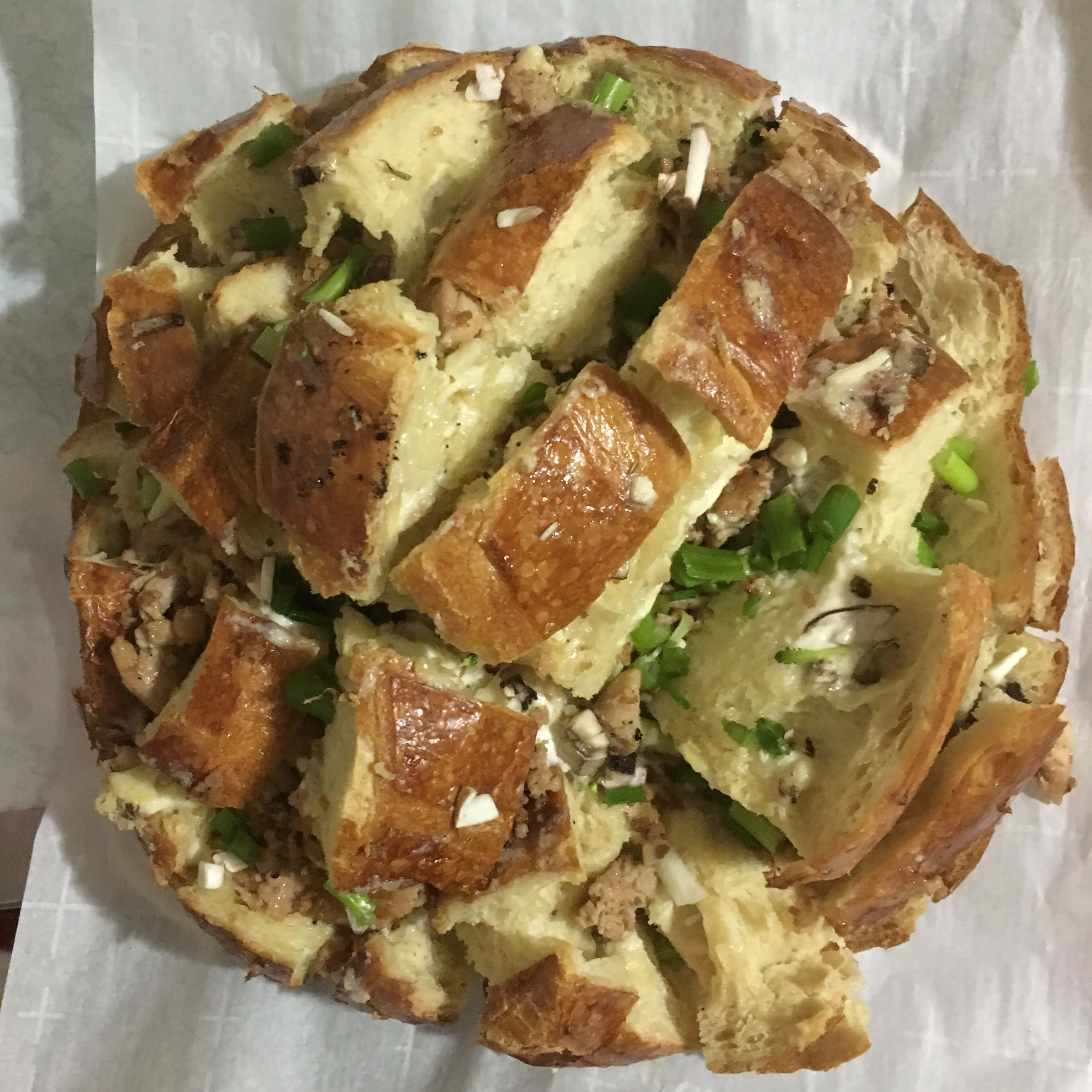 Asiago Artichoke Pull Apart Bread